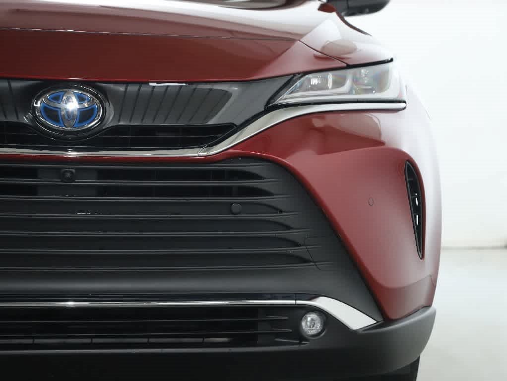 Certified 2023 Toyota Venza Limited AWD/4WD image 7