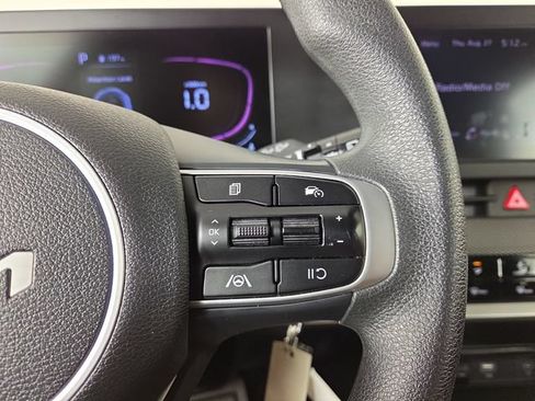 Certified 2024 Kia Sportage LX FWD image 22