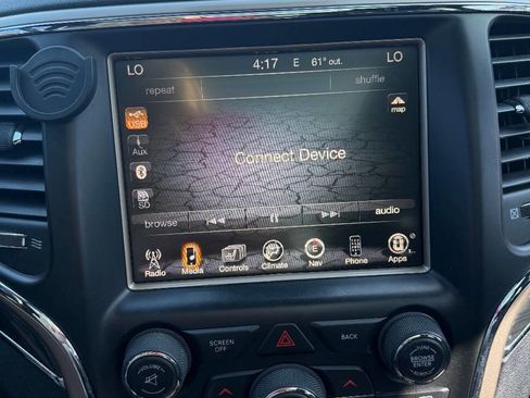 Used 2014 Jeep Grand Cherokee Overland w/ Advanced Technology Group image 35