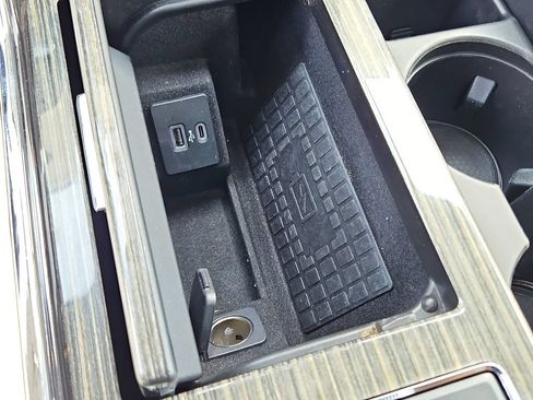 Used 2021 Lincoln Navigator L Black Label w/ Cargo Convenience Package AWD/4WD image 25
