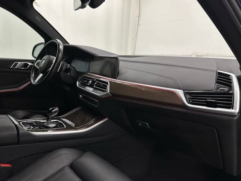 Used 2022 BMW X5 xDrive45e w/ M Sport Package AWD/4WD image 17