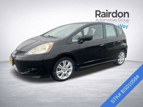 Used 2011 Honda Fit Sport image 3