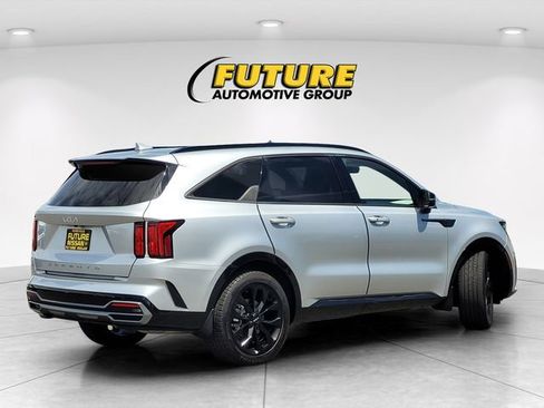 Used 2022 Kia Sorento SX FWD image 4
