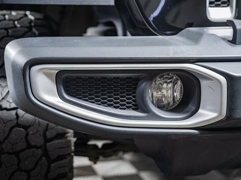 Used 2020 Jeep Wrangler Unlimited Sahara image 15