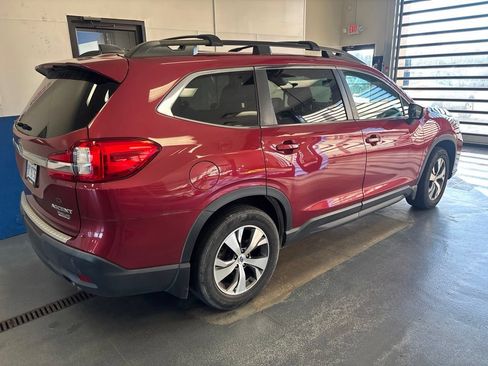 Used 2019 Subaru Ascent Premium w/ Popular Package #3 AWD/4WD image 8