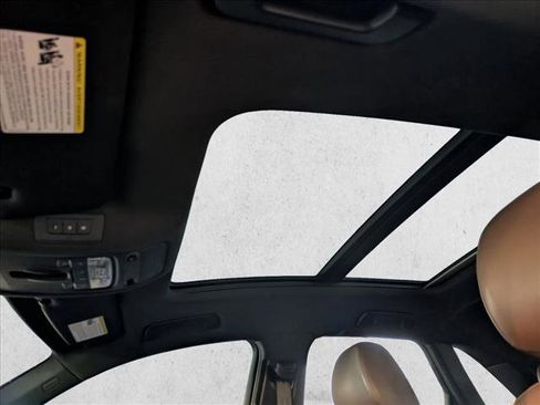 Used 2018 Audi Q3 2.0T Premium Plus w/ Premium Plus Package image 16