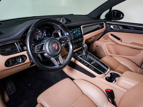 Used 2020 Porsche Macan image 4
