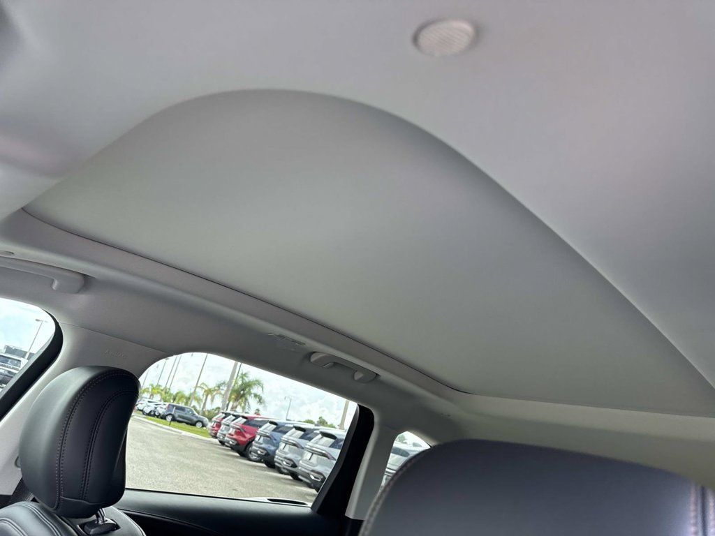 New 2026 Lincoln Nautilus Reserve AWD/4WD image 33
