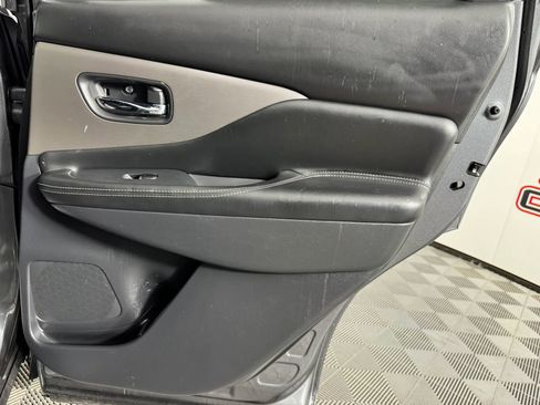 Used 2020 Nissan Murano SL AWD/4WD image 43
