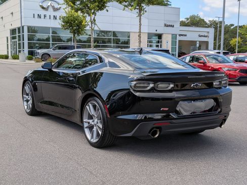 Used 2022 Chevrolet Camaro LT w/ RS Package RWD image 5