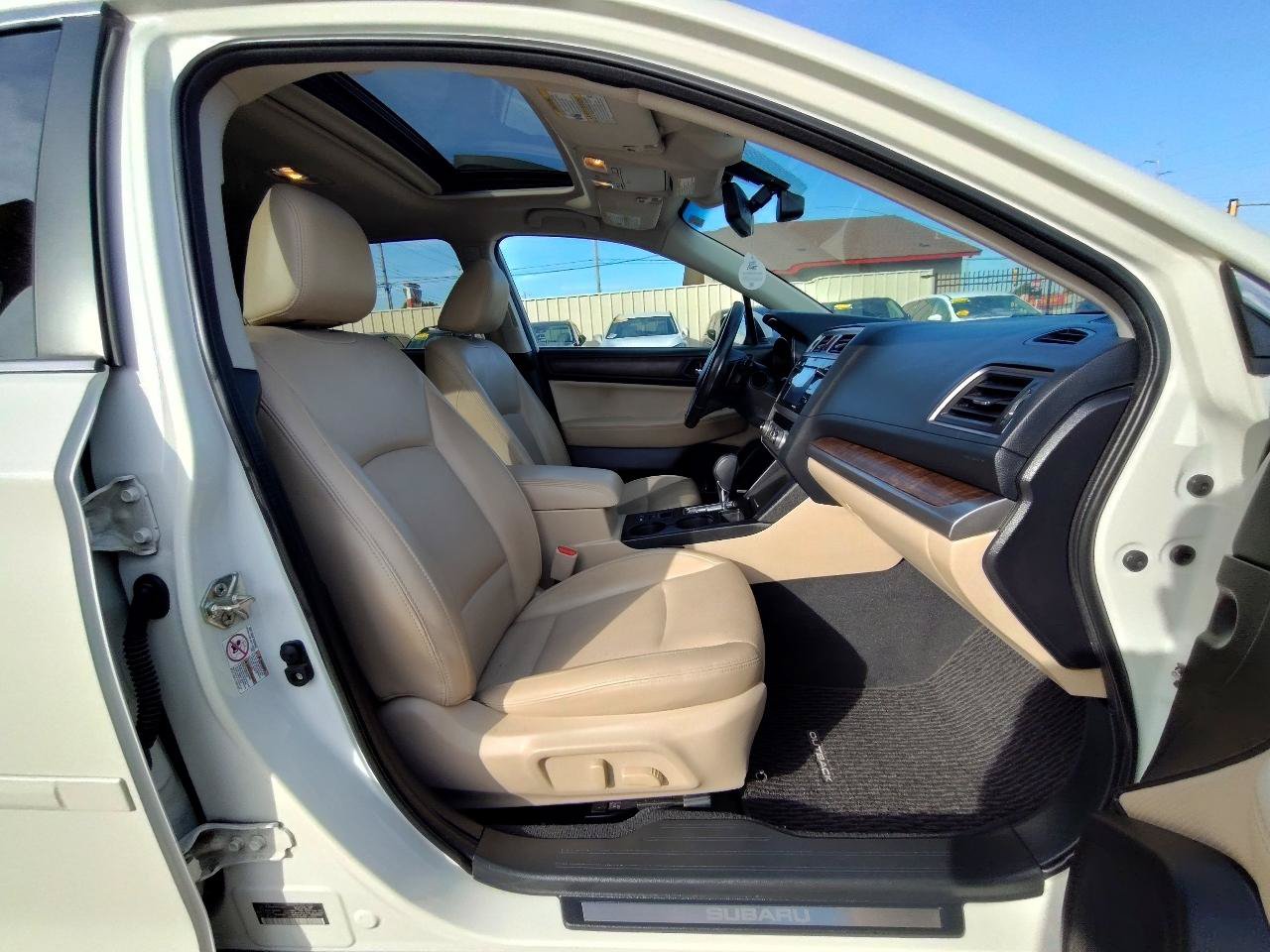 Used 2017 Subaru Outback 2.5i Limited AWD/4WD image 48