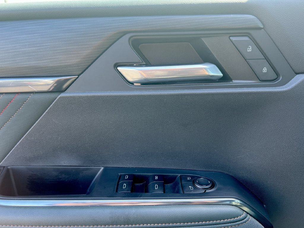 Used 2024 GMC Acadia AT4 w/ Luxury Package AWD/4WD image 20