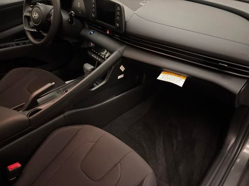 Certified 2026 Hyundai Elantra Sport FWD image 18