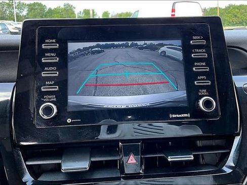 Used 2021 Toyota Camry LE FWD image 14