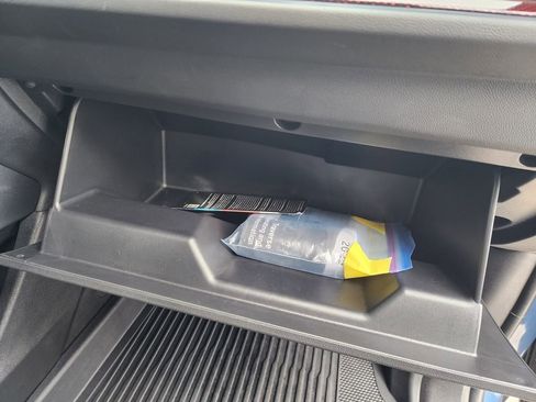 Certified 2025 Chevrolet Traverse RS w/ LPO, Floor Liner Package image 24