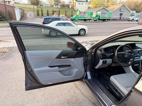 Used 2014 Honda Accord EX-L image 10