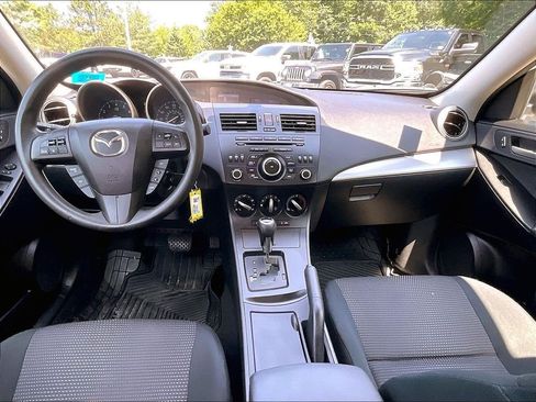 Used 2013 MAZDA MAZDA3 i Sport FWD image 20