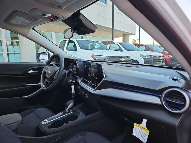 New 2026 Chevrolet Trax LS w/ LS Convenience Package FWD image 28
