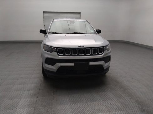 Used 2024 Jeep Compass Sport image 14