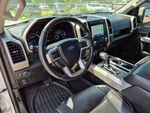 Used 2020 Ford F150 Lariat RWD image 33