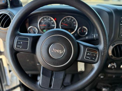 Used 2011 Jeep Wrangler Sport AWD/4WD image 12