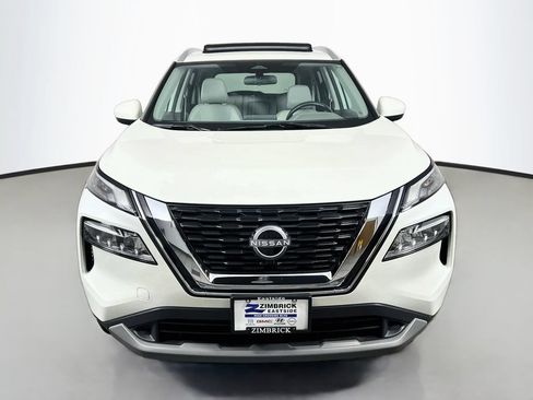 Used 2023 Nissan Rogue SV w/ SV Premium B Package AWD/4WD image 2