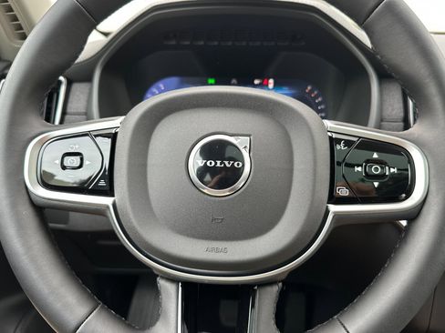 New 2026 Volvo XC90 B5 Core image 22