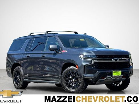 Used 2022 Chevrolet Suburban Z71 w/ Off-Road Capability Package image 1