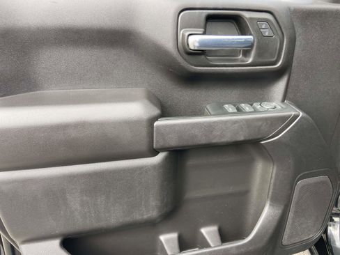 Used 2023 Chevrolet Silverado 1500 Custom w/ LPO, Dark Essentials Package image 7