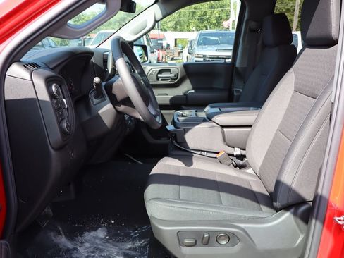 New 2026 Chevrolet Silverado 1500 Custom AWD/4WD image 5