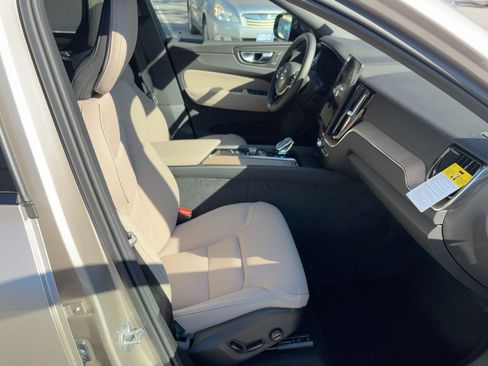 Used 2026 Volvo XC60 B5 Plus w/ Climate Package AWD/4WD image 30