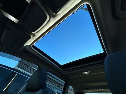 Used 2020 Subaru Forester Sport image 38