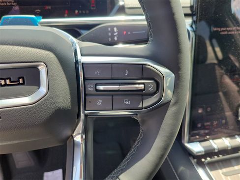 New 2025 GMC Sierra EV Denali image 17