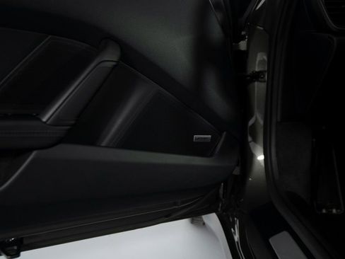 Certified 2022 Porsche 911 Carrera image 36