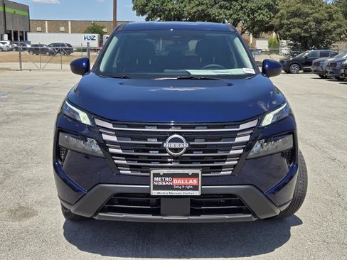 New 2026 Nissan Rogue SV FWD image 2