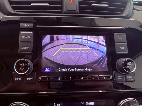 Used 2018 Honda CR-V LX image 8