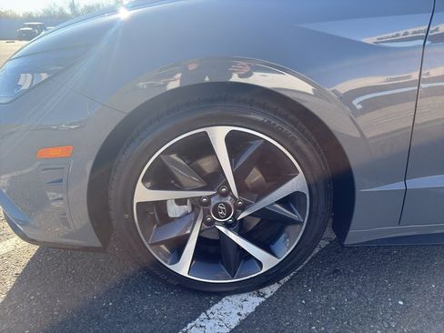 Used 2022 Hyundai Sonata SEL Plus w/ Cargo Package image 2