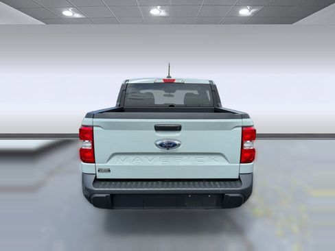 Used 2022 Ford Maverick XLT FWD image 8