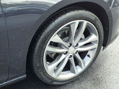 Used 2023 Chevrolet Malibu LT FWD image 18