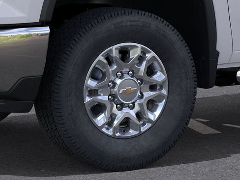 New 2026 Chevrolet Silverado 2500 LT w/ All Star Edition AWD/4WD image 9
