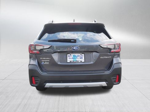 Used 2022 Subaru Outback Limited AWD/4WD image 6