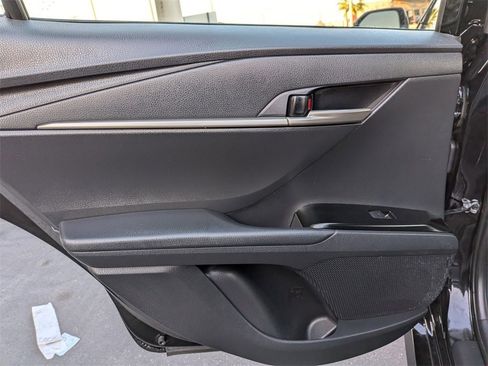 Used 2025 Toyota Camry LE image 23