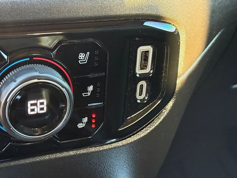 Used 2024 Chevrolet Silverado 3500 LTZ w/ LTZ Plus Package image 34