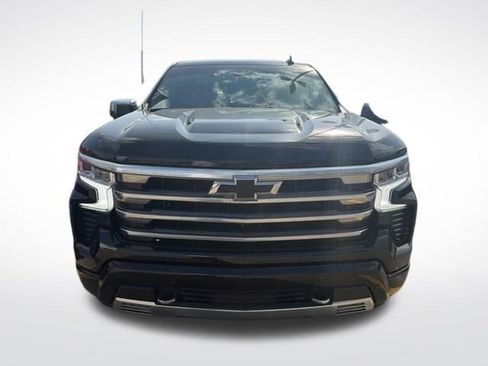 Used 2024 Chevrolet Silverado 1500 High Country w/ High Country Premium Package image 7