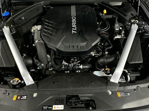 Used 2021 Genesis G70 3.3T image 41