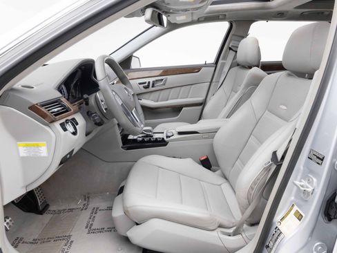 Used 2012 Mercedes-Benz E 63 AMG Wagon image 26