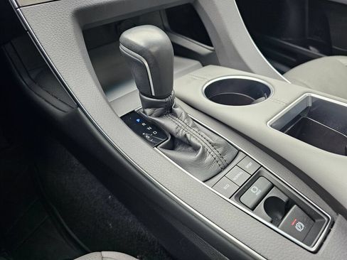 Used 2020 Toyota Avalon Limited w/ Advanced Safety Package FWD image 25