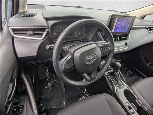 Used 2023 Toyota Corolla LE FWD image 10