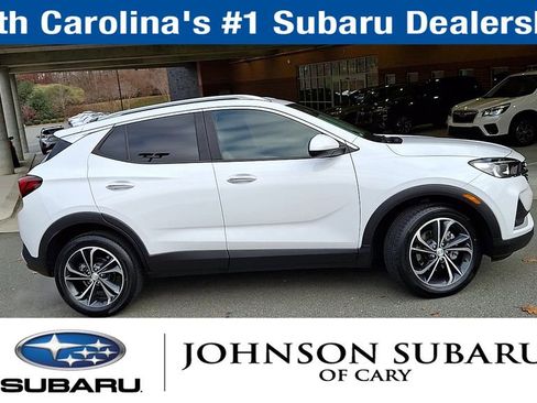 Used 2021 Buick Encore GX Select image 10