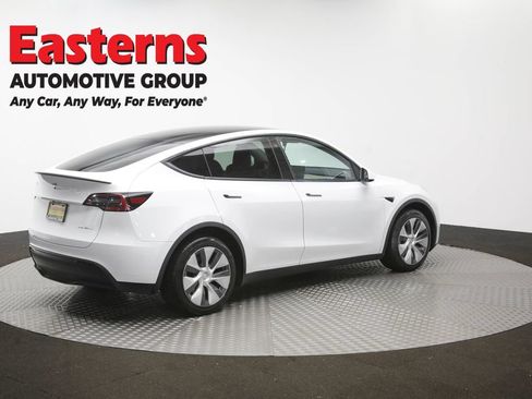 Used 2023 Tesla Model Y Long Range AWD/4WD image 36